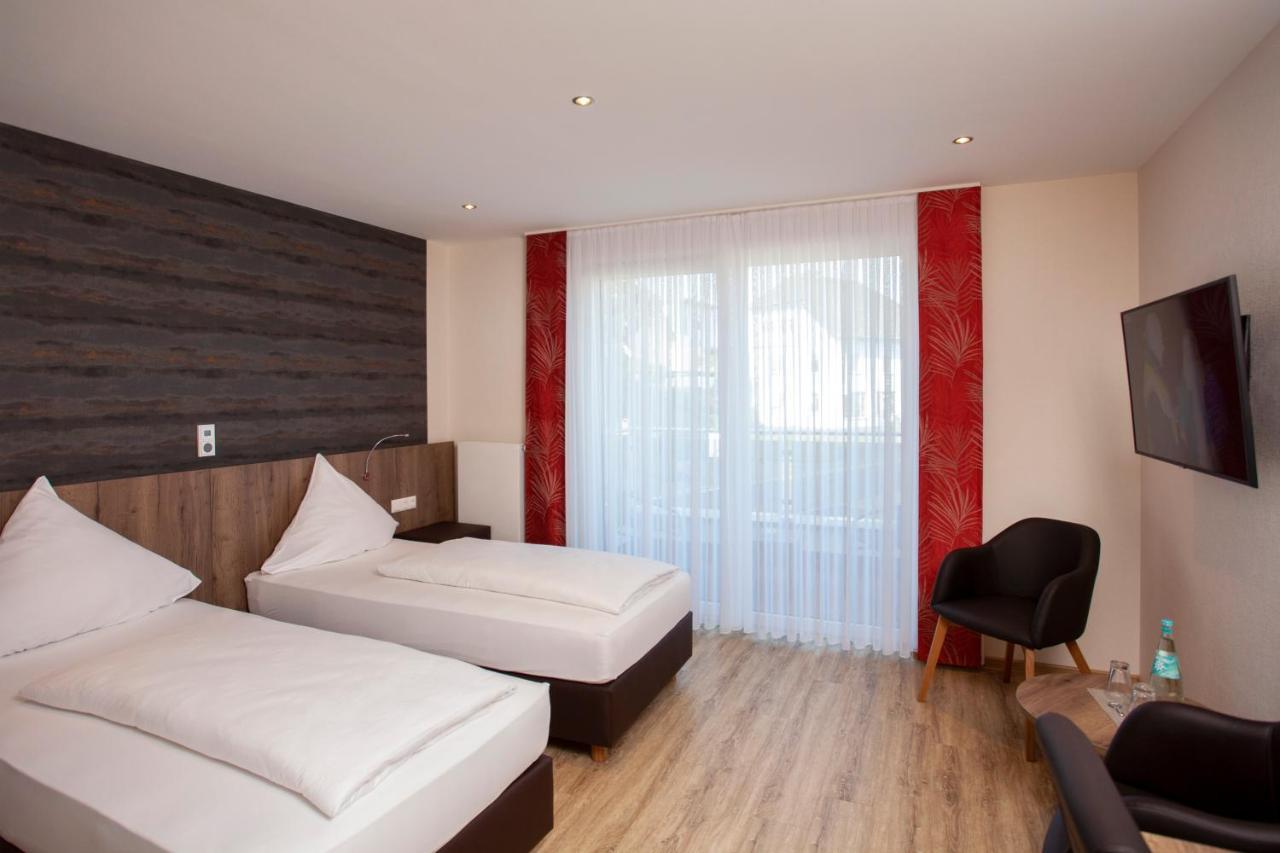 Haus Hubertus Hotel Winterspelt Luaran gambar