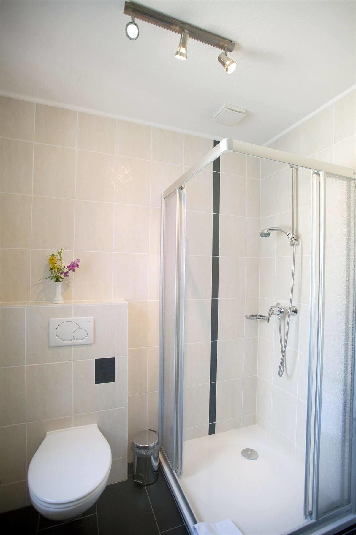 Haus Hubertus Hotel Winterspelt Luaran gambar