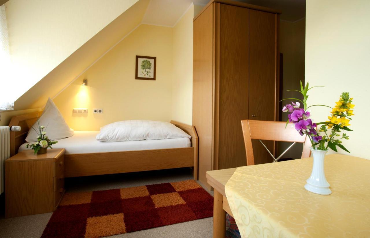 Haus Hubertus Hotel Winterspelt Bilik gambar